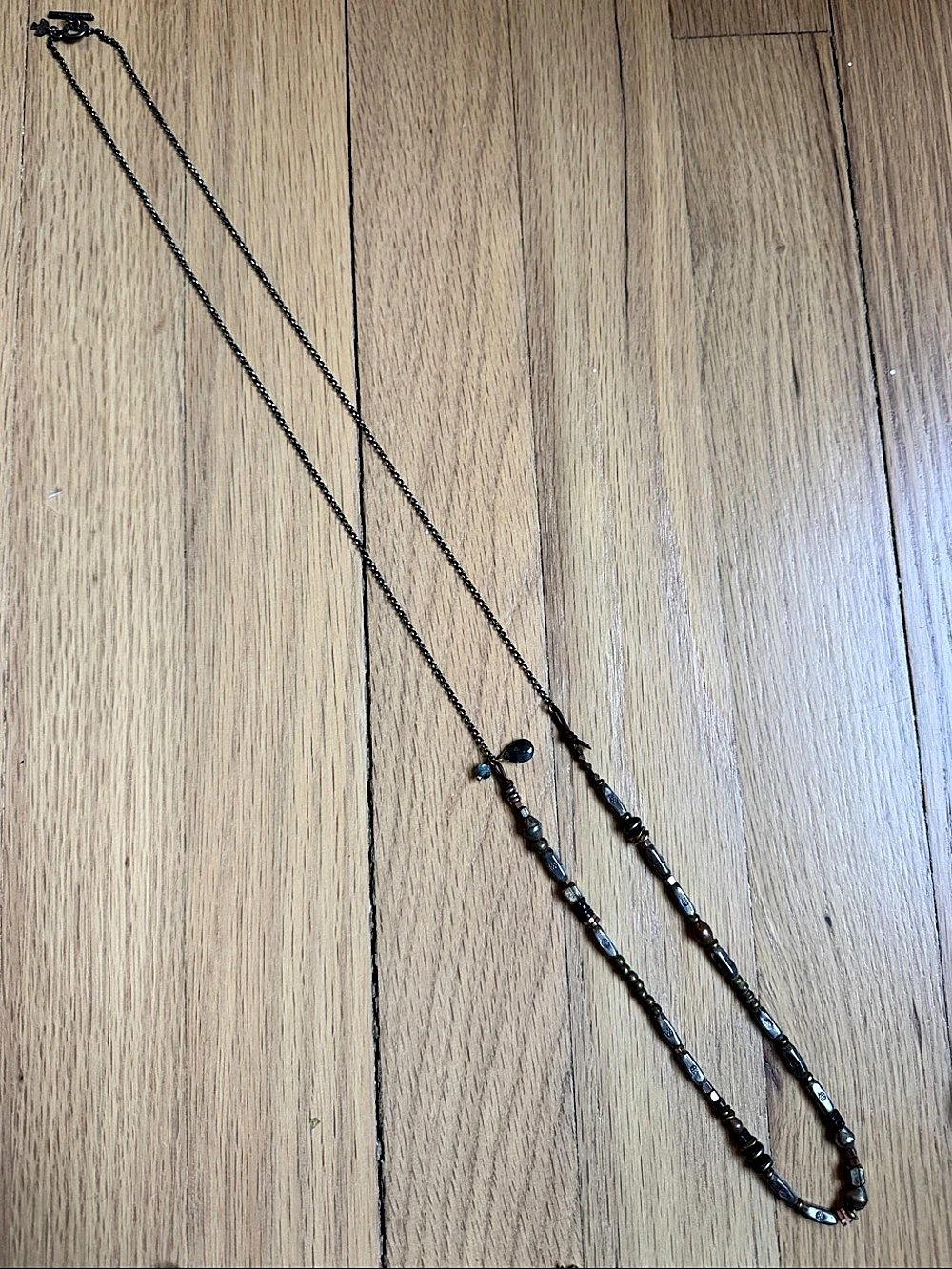 Beaded Pendant Necklace in Brown & Gray